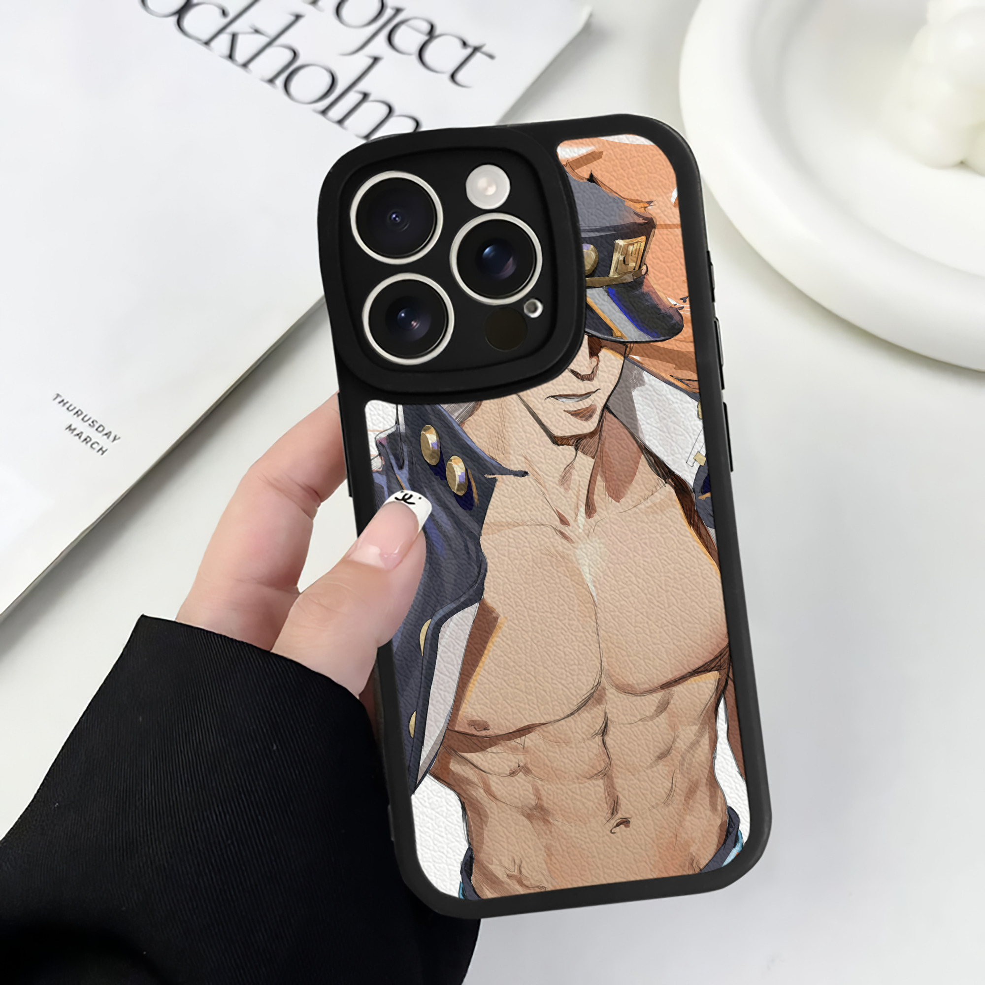 （画像用） ジョジョの奇妙な冒険 JoJo's Bizarre Adventure 【iPhone 16シリーズ対応】シリコンスマホケース（レザー調） 材質：シリコン